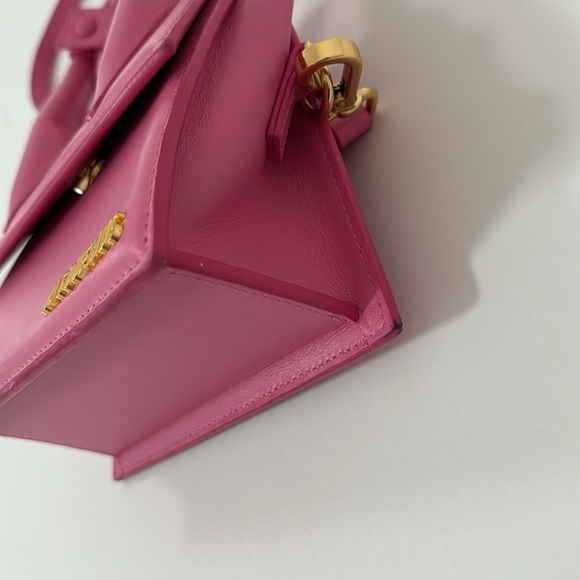 JACQUEMUS MINI CROSSBODY -The Chiquito - Picture 2 of 7